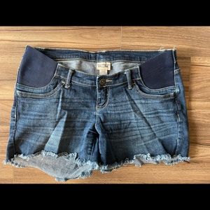 Maternity Jean Shorts size small